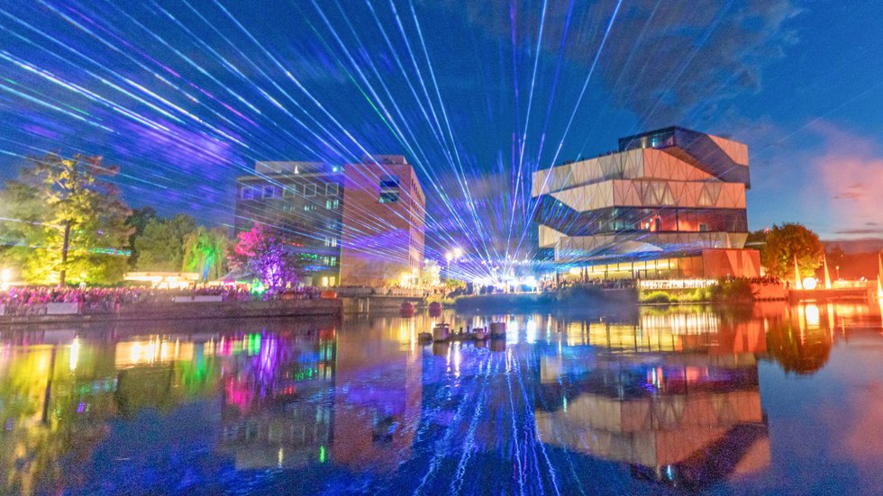 Heilbronner Lichterfest 2023: Musik, Streetfood und einmalige Illuminationen - MORITZ 