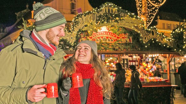 Weihnachtsmarkt©Tourismus_&_Events_Ludwigsburg_Benjamin_Stollenberg (11).jpg